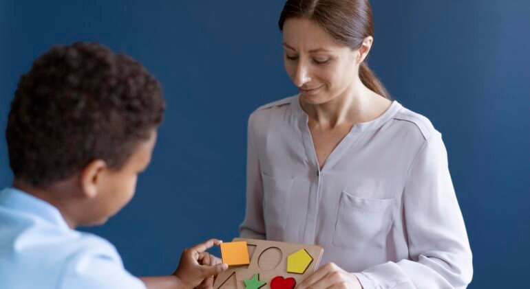 kid-doing-occupational-therapy-session-with-psychologist